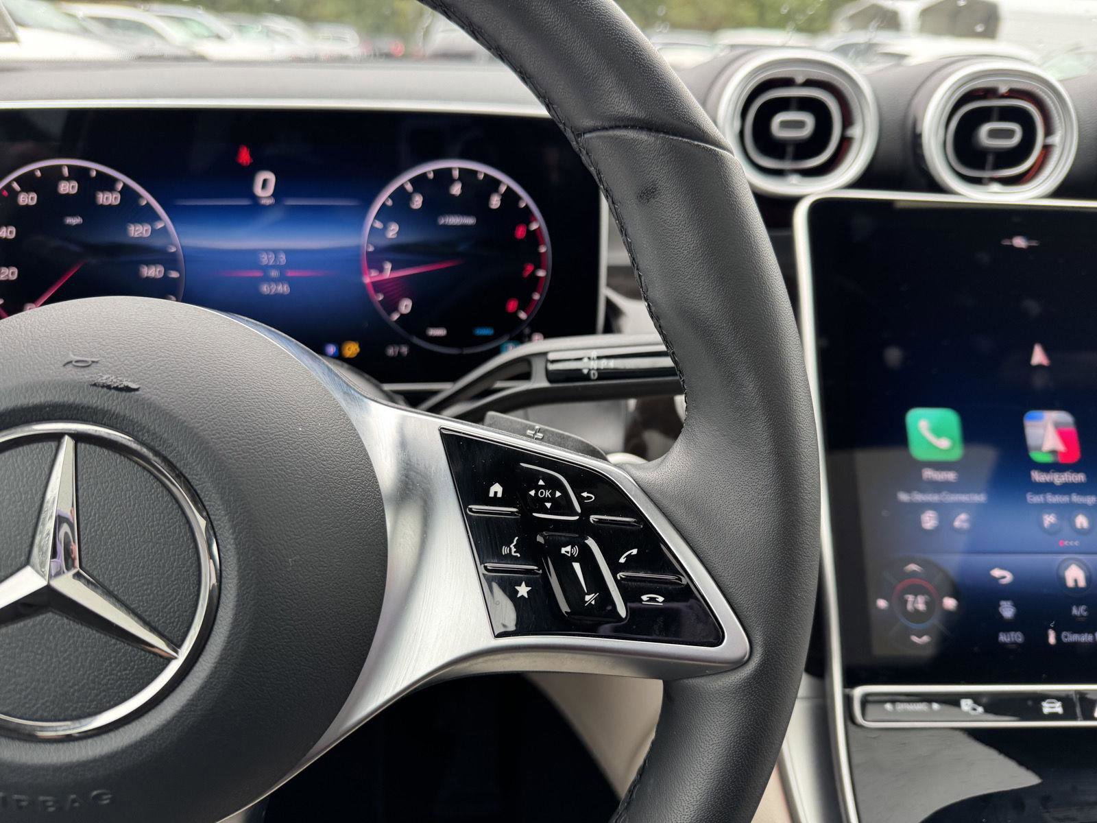 Certified 2025 Mercedes-Benz GLC 300 image 10