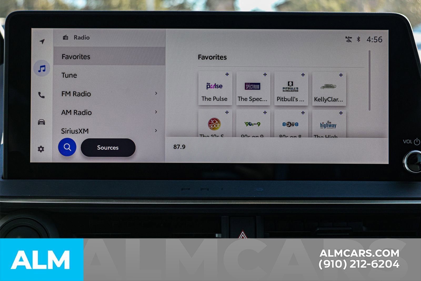 Used 2024 Toyota Prius Prime Premium w/ Advanced Technology Package FWD image 32