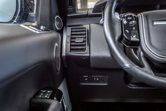 Used 2020 Land Rover Range Rover Sport SVR AWD/4WD image 30