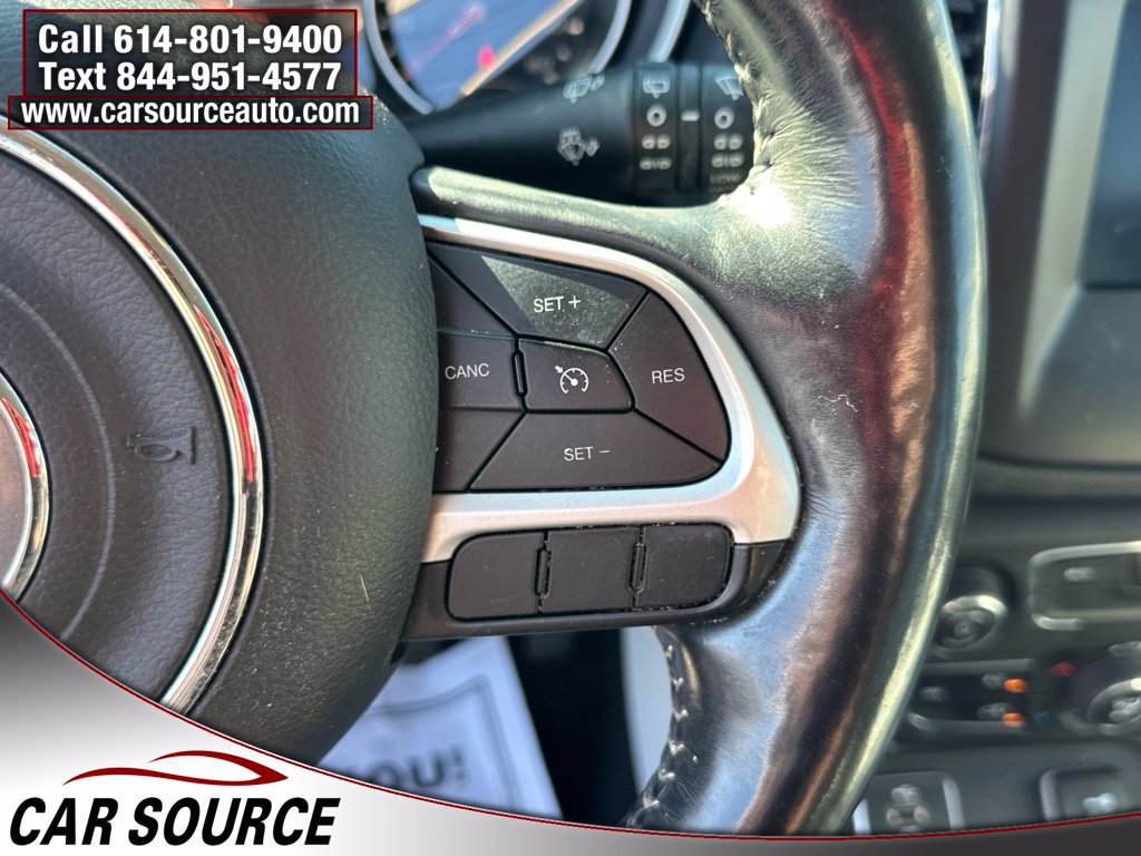 Used 2018 Jeep Compass Latitude w/ Popular Equipment Group FWD image 19