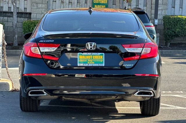Used 2022 Honda Accord Sport image 5