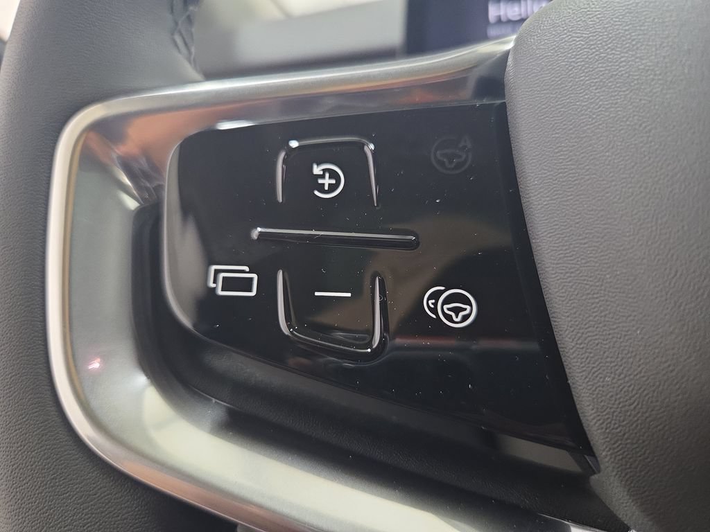 New 2026 Volvo EX90 Ultra AWD/4WD image 25