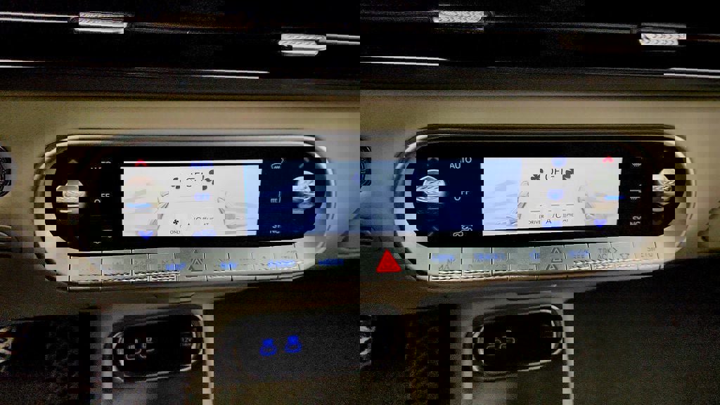 Used 2025 Genesis GV60 Performance image 18