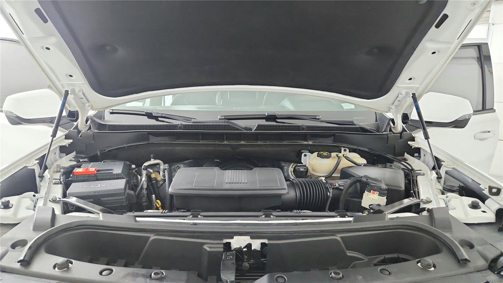 Used 2021 GMC Yukon AT4 w/ AT4 Premium Plus Package image 17