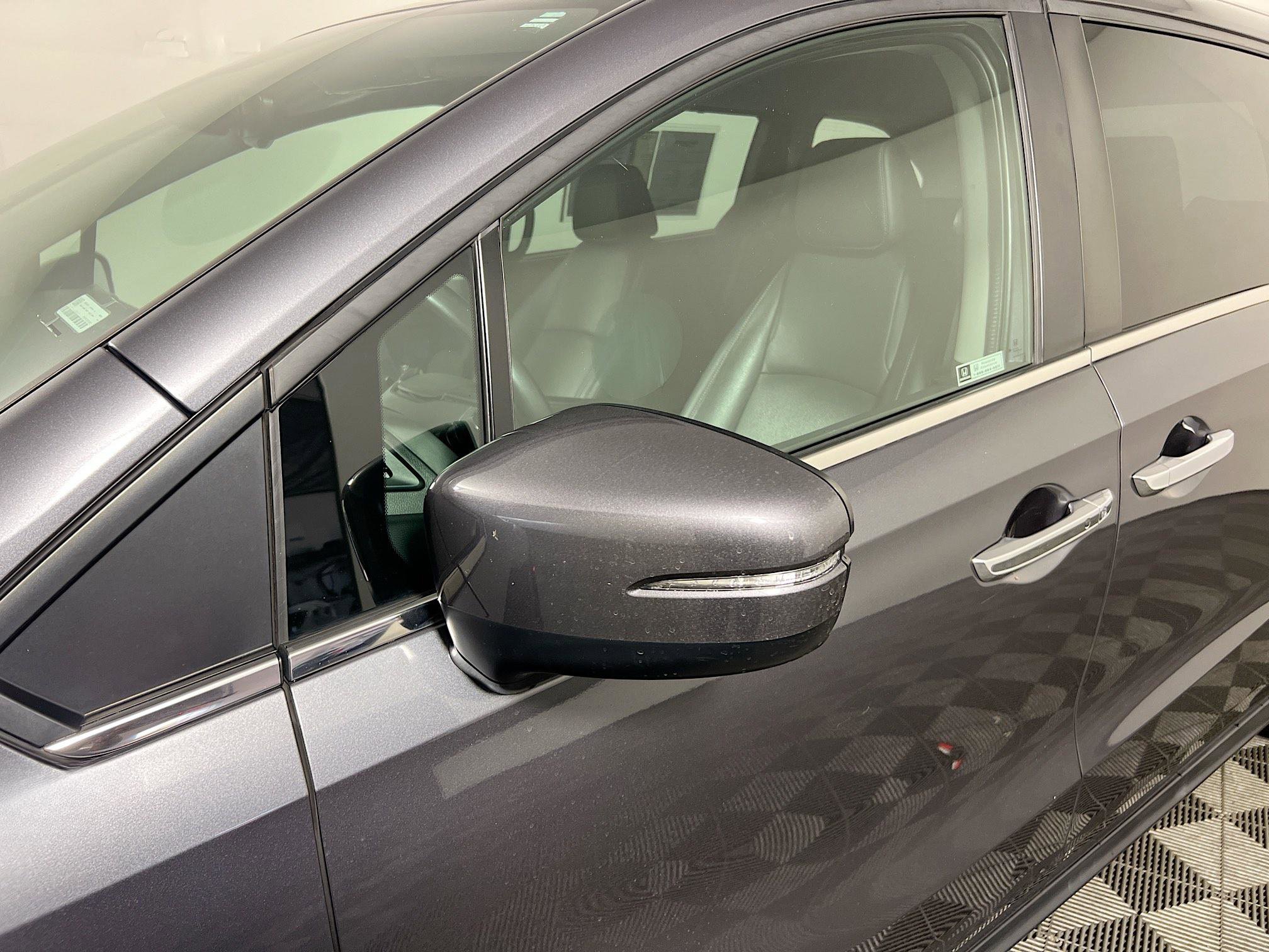 Used 2023 Honda Odyssey EX-L image 12