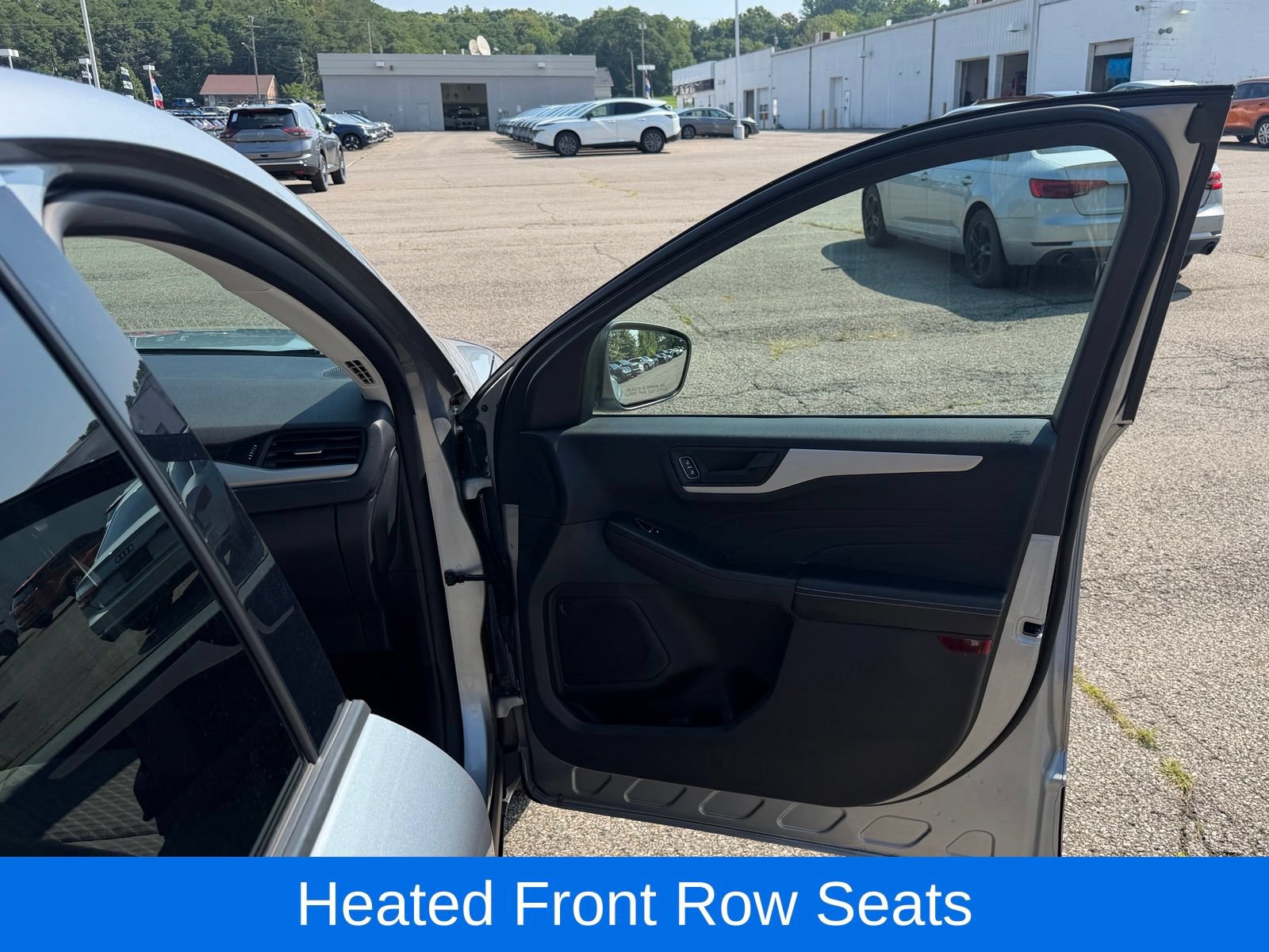 Used 2022 Ford Escape SE AWD/4WD image 39
