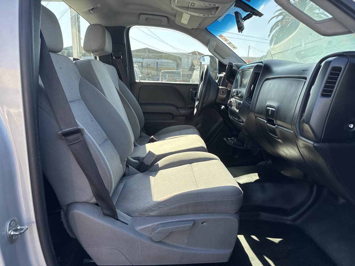 Used 2018 Chevrolet Silverado 2500 W/T RWD image 13