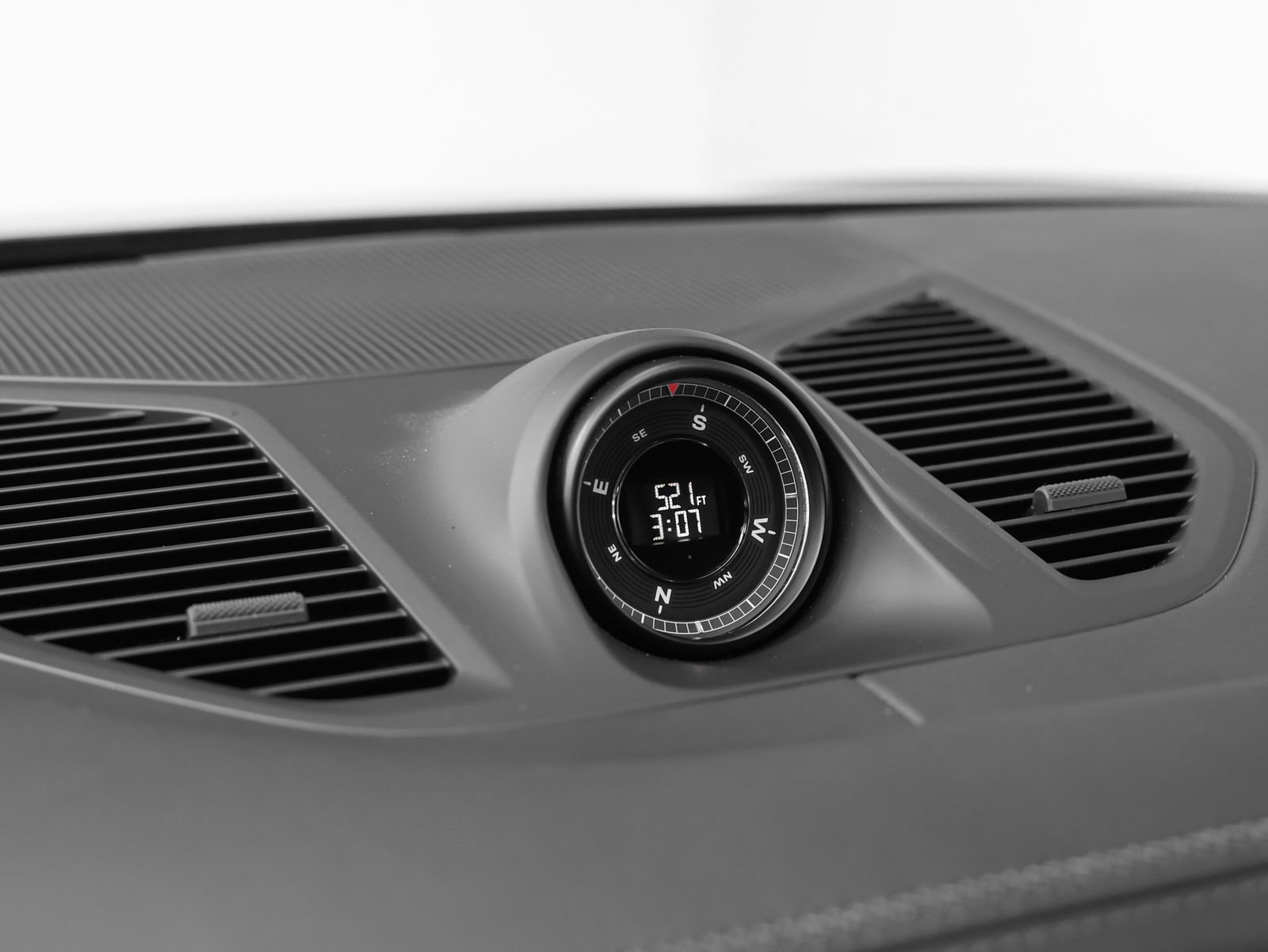 Certified 2024 Porsche Cayenne Turbo AWD/4WD image 55