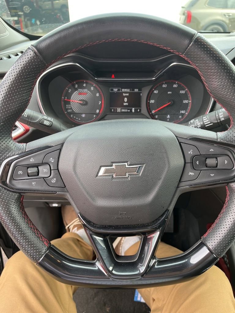 Used 2023 Chevrolet TrailBlazer RS AWD/4WD image 14