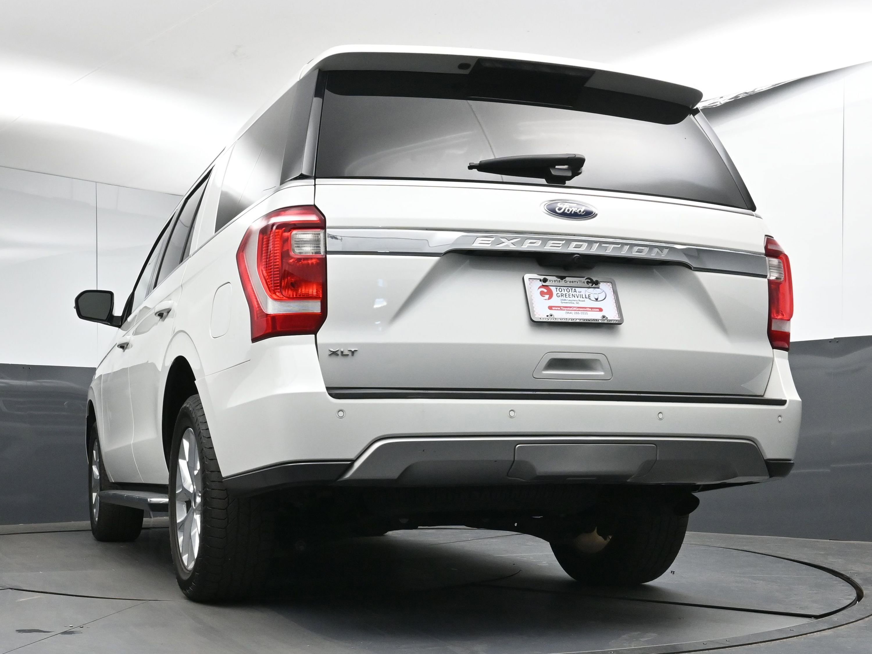 Used 2020 Ford Expedition XLT w/ Equipment Group 202A image 28