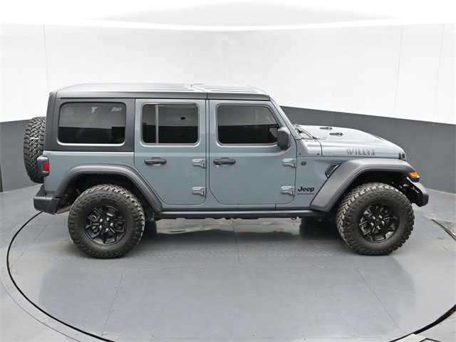 Used 2025 Jeep Wrangler Willys image 42