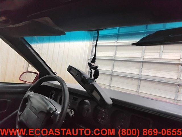 Used 1992 Pontiac Firebird Convertible RWD image 16