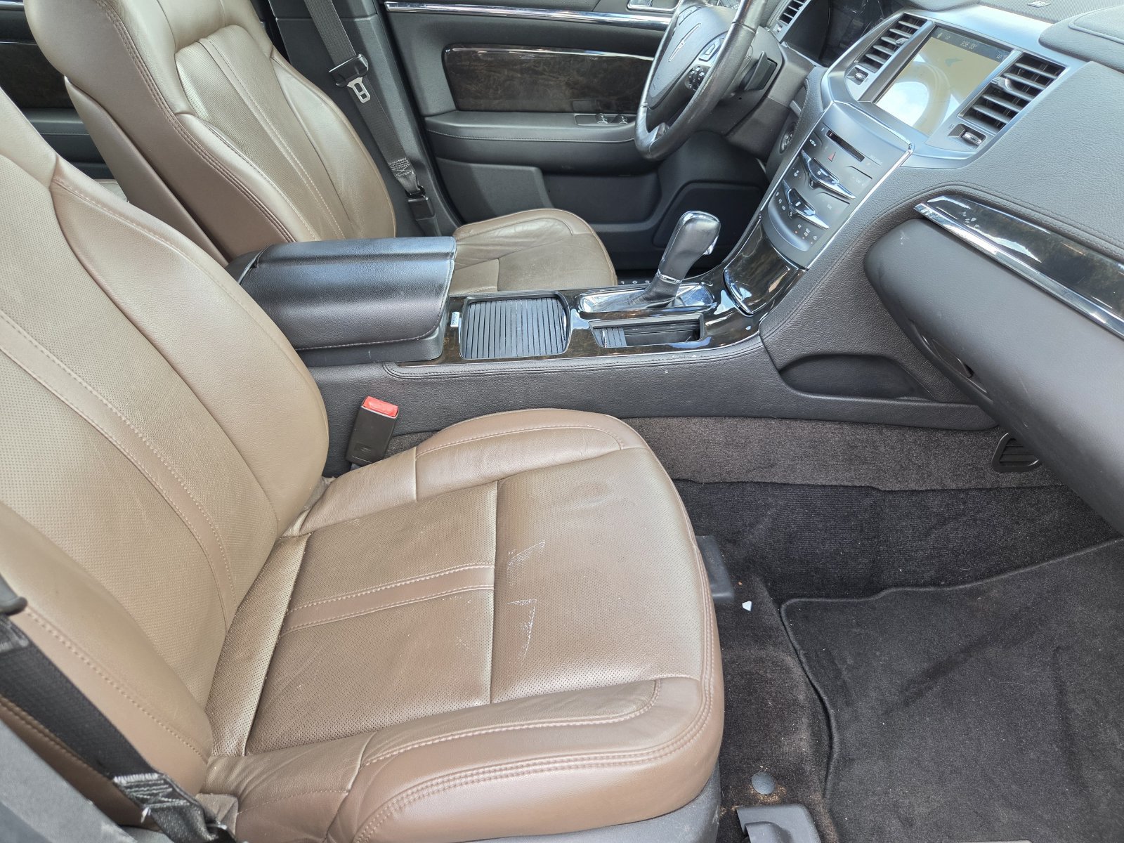 Used 2016 Lincoln MKS w/ Equipment Group 101A FWD image 14