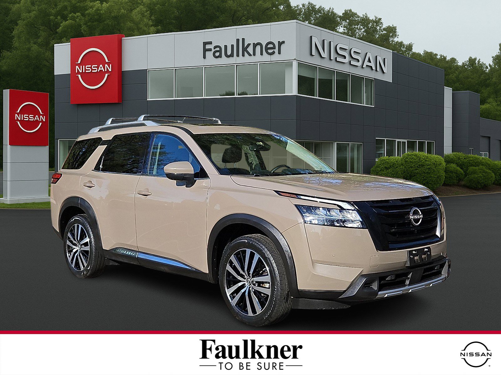 Certified 2023 Nissan Pathfinder Platinum w/ Black Appearance Package AWD/4WD image 1