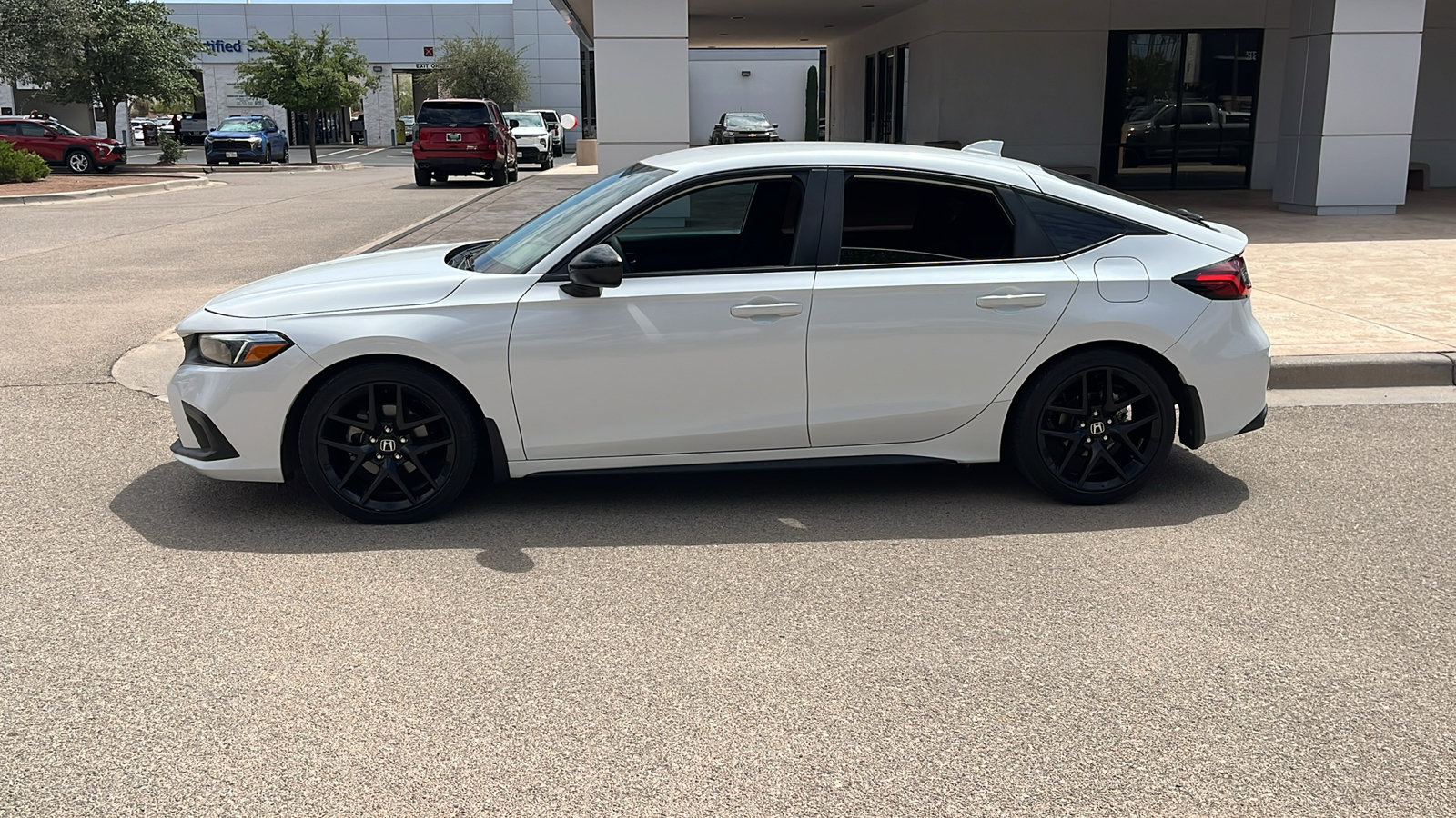 Used 2024 Honda Civic Sport image 4
