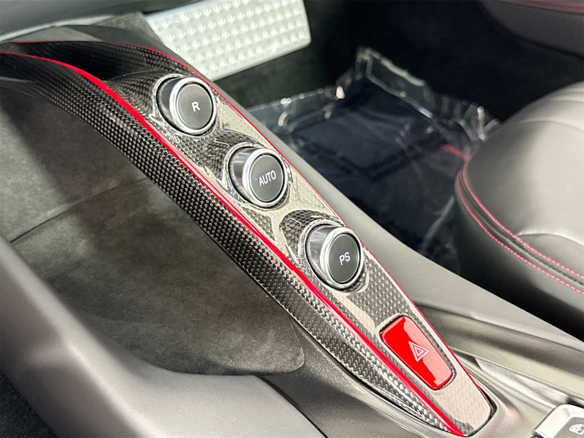 Certified 2020 Ferrari 812 Superfast image 15