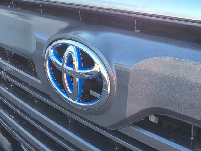 Used 2024 Toyota Tundra Limited w/ Power Package image 10