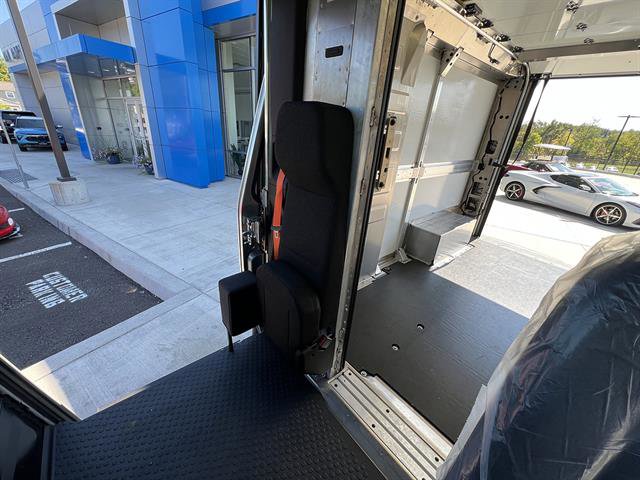 New 2025 Chevrolet Brightdrop 400 w/ Battery Pack, Max Range AWD/4WD image 16