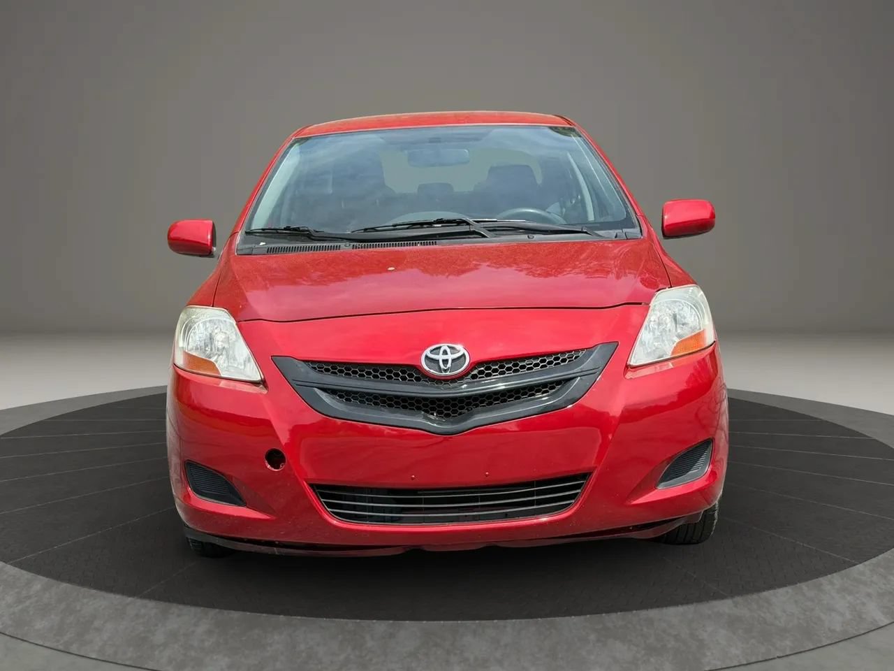 Used 2008 Toyota Yaris S FWD image 2