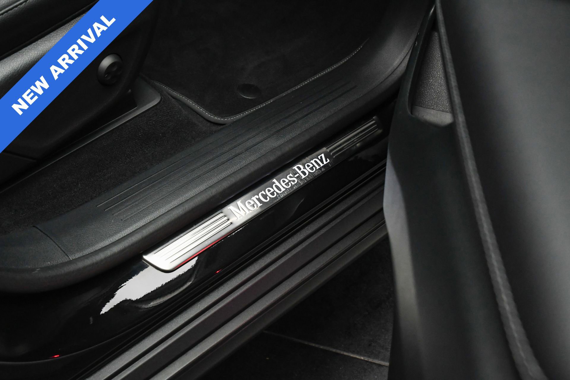 Used 2025 Mercedes-Benz GLS 450 4MATIC image 48