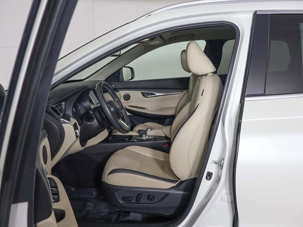 Used 2022 INFINITI QX50 Luxe image 31