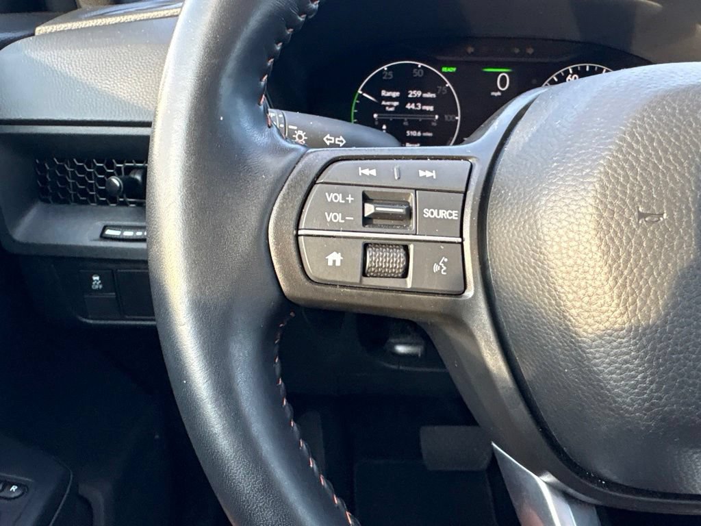 Used 2025 Honda CR-V Sport image 21