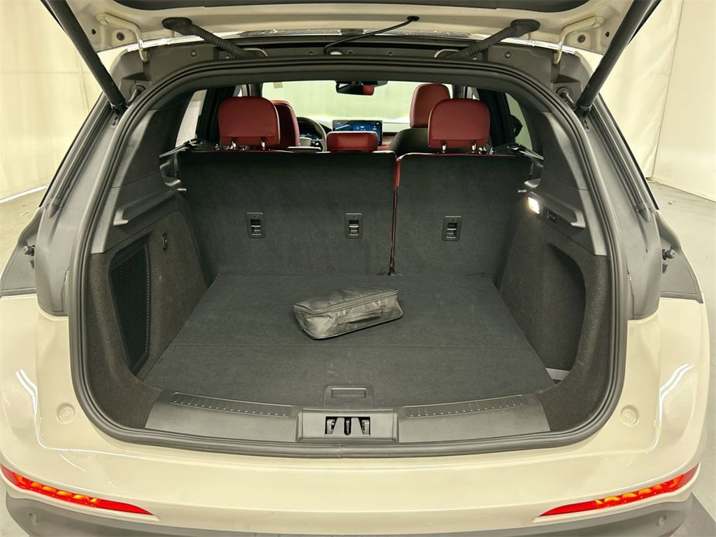 Used 2023 Lincoln Corsair Reserve w/ Equipment Group 201A image 23