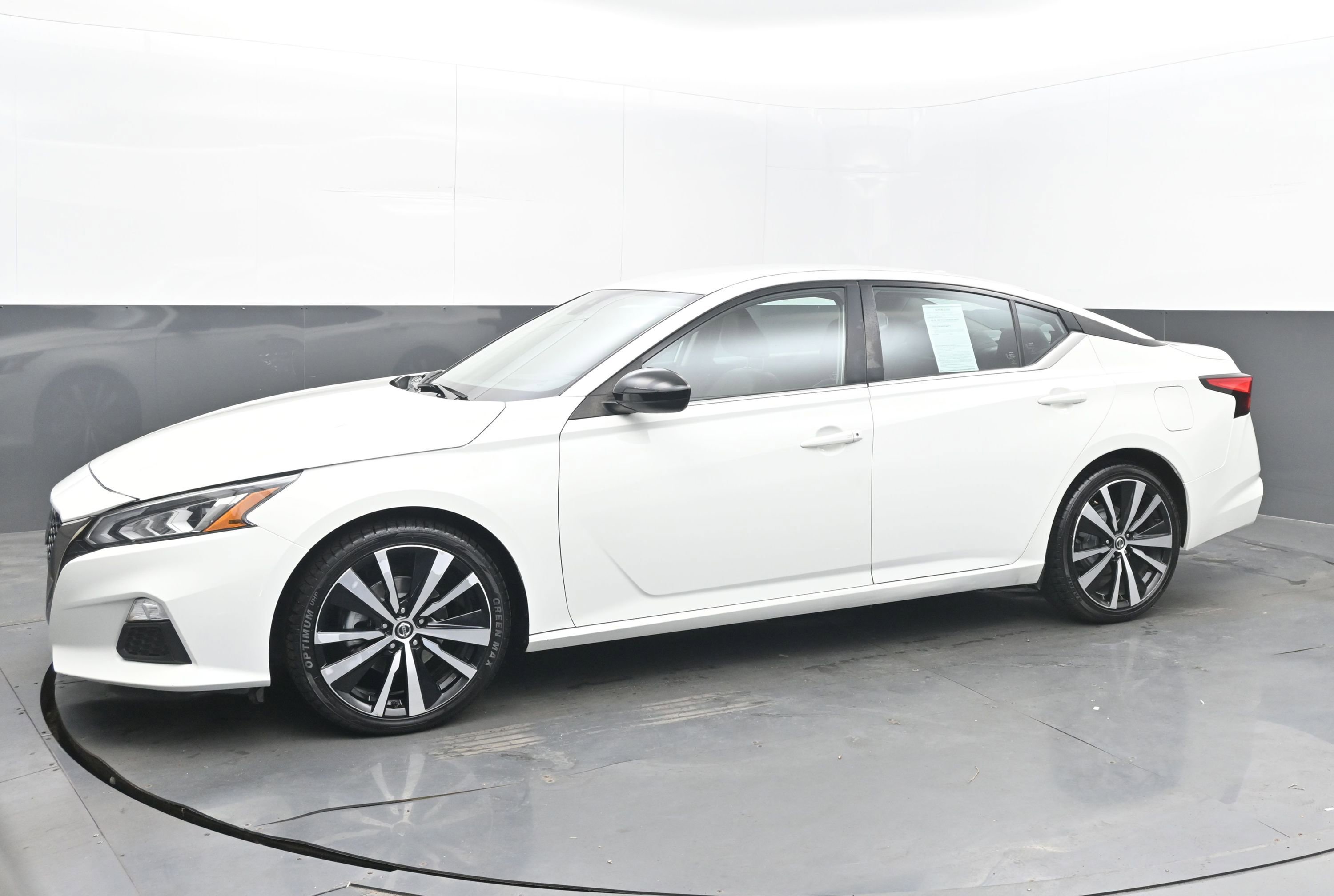 Used 2022 Nissan Altima 2.5 SR image 4