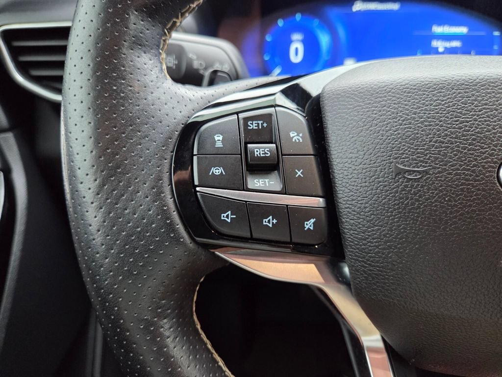 Used 2022 Ford Explorer ST w/ Equipment Group 401A AWD/4WD image 31