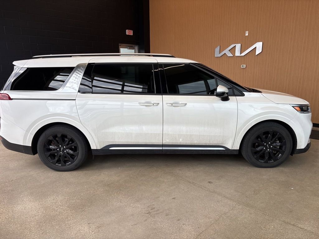 Certified 2022 Kia Carnival SX Prestige image 16