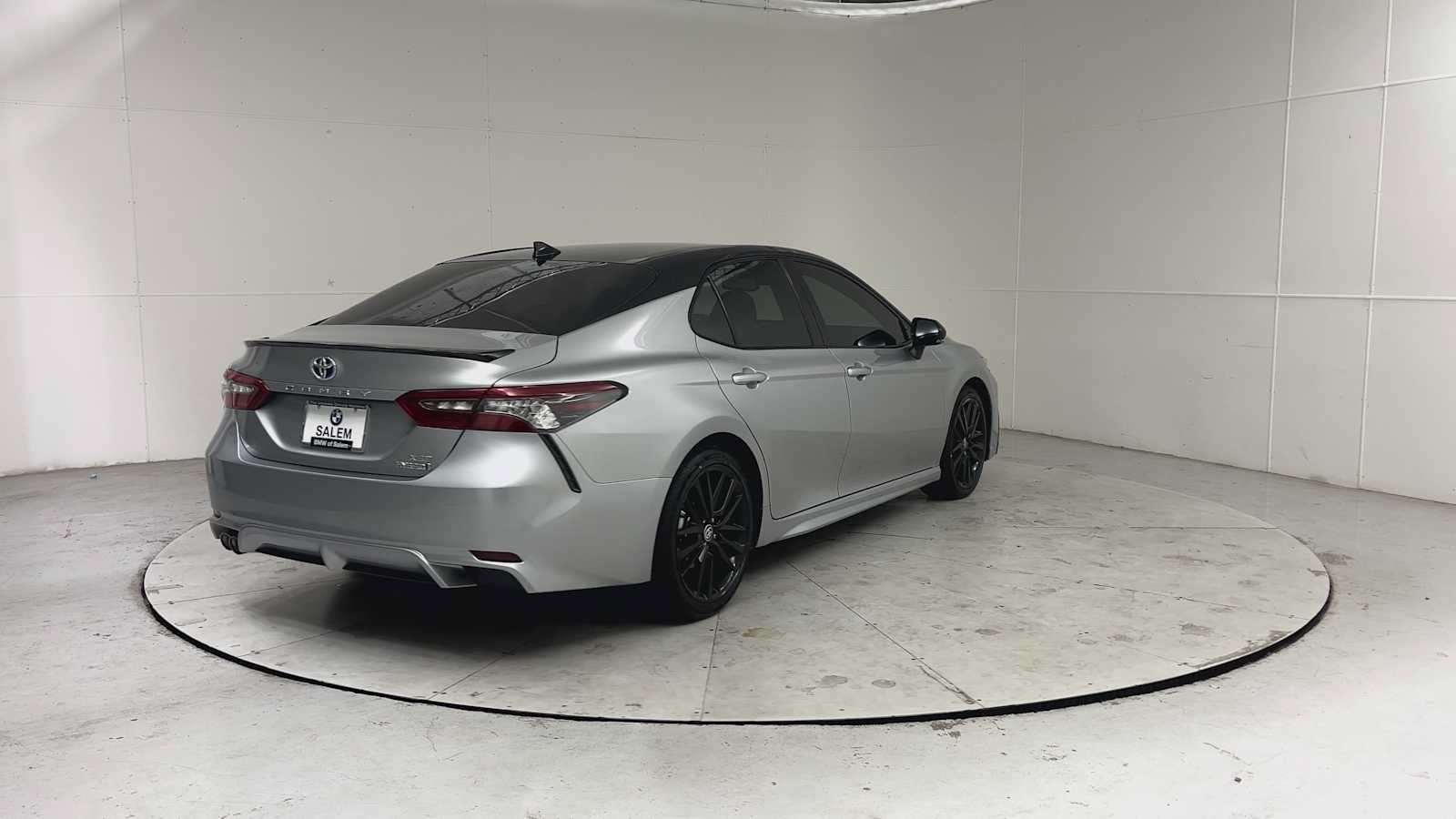 Used 2024 Toyota Camry XSE w/ Navigation Package FWD image 2