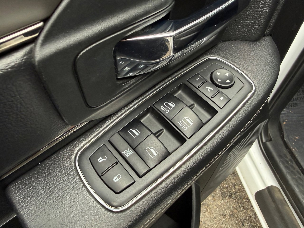 Used 2018 RAM 1500 Sport w/ Sport Premium Group AWD/4WD image 11