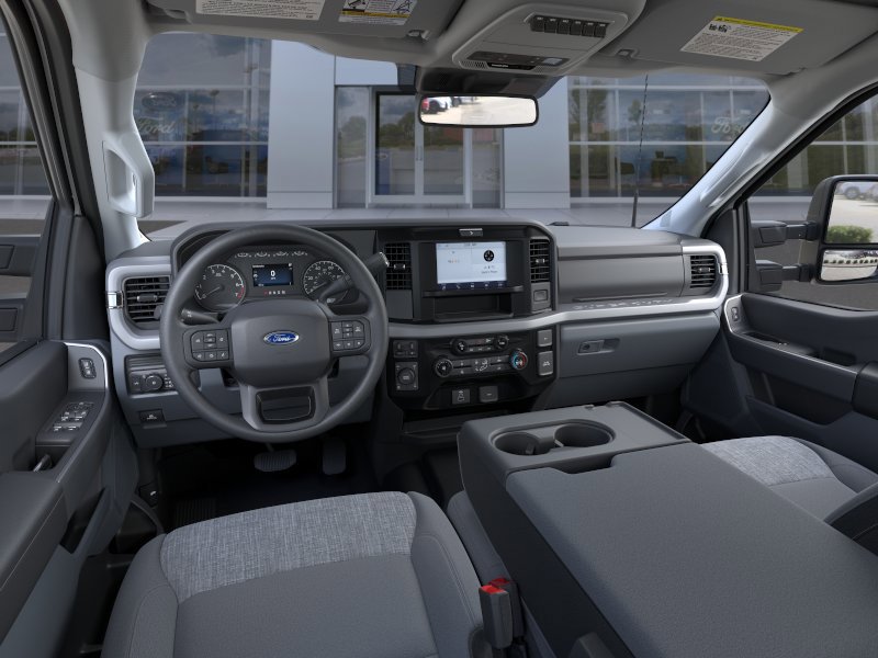 New 2026 Ford F250 4x4 Crew Cab Super Duty image 9