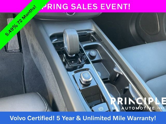 Certified 2025 Volvo XC60 B5 Core image 20