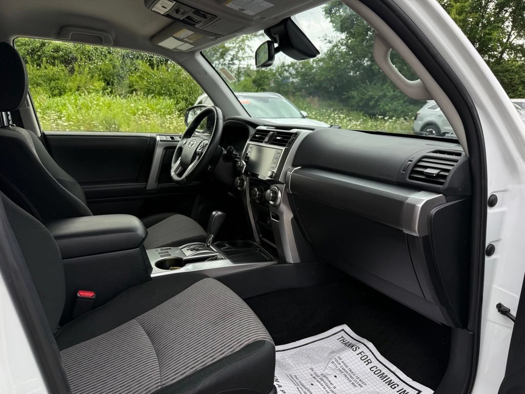 Used 2024 Toyota 4Runner SR5 RWD image 18