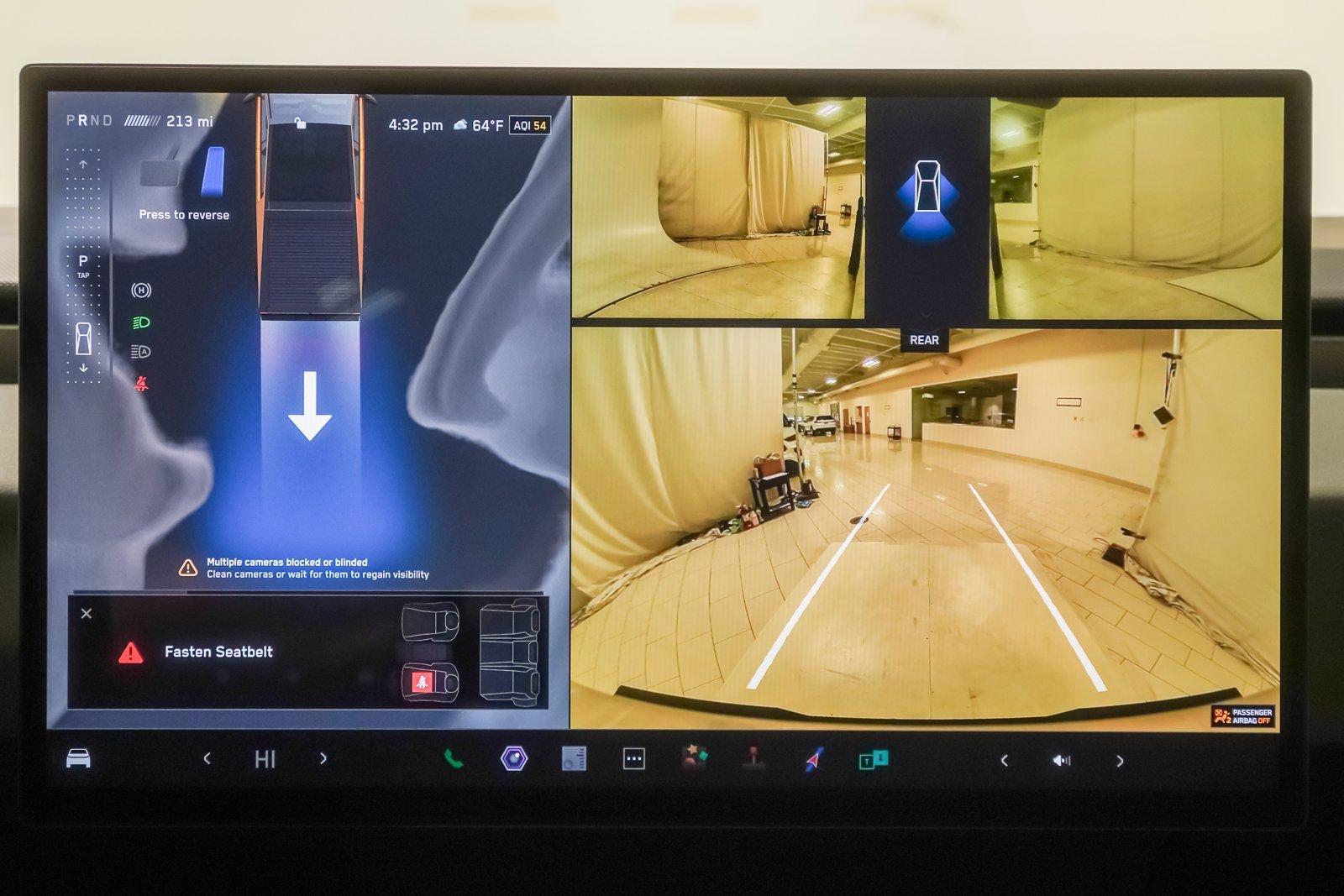 Used 2025 Tesla Cybertruck AWD Crew Cab image 34