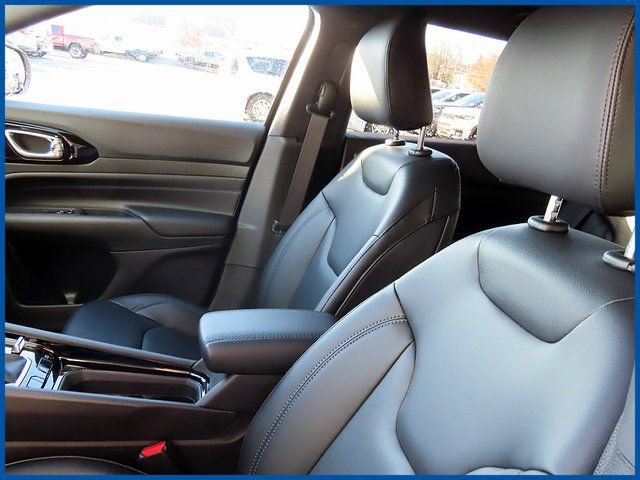 New 2026 Jeep Compass Limited w/ Sun, Sound & Navigation Group AWD/4WD image 15