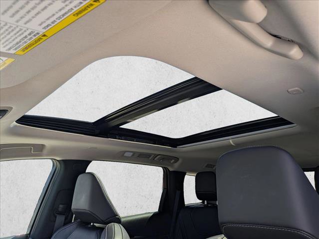 Certified 2025 INFINITI QX60 Pure image 15