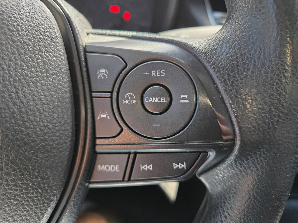 Used 2023 Toyota Corolla LE FWD image 27