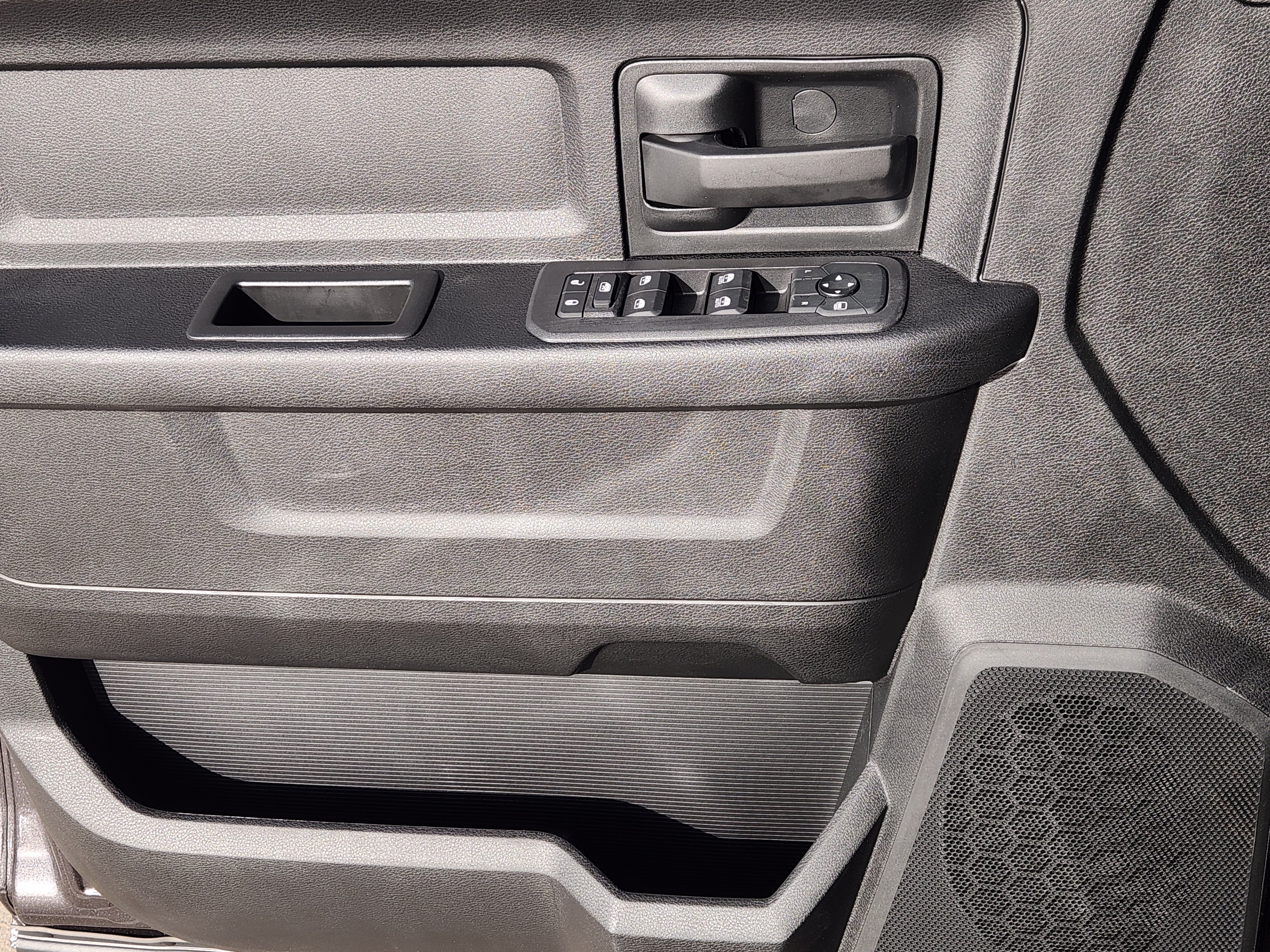 New 2026 RAM 2500 Tradesman AWD/4WD image 18