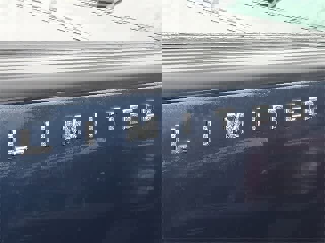 Used 2014 Ford F150 Limited image 5