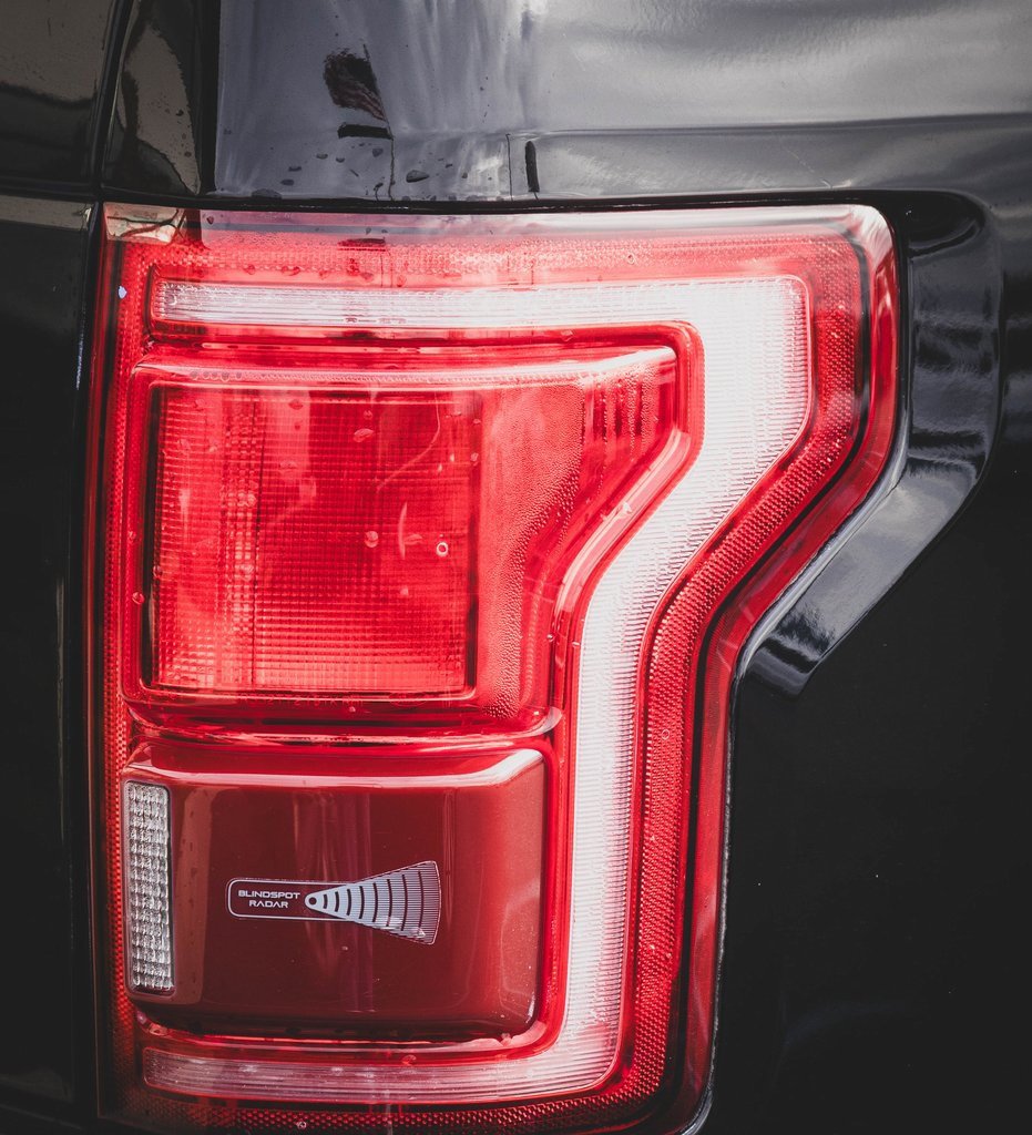 Used 2017 Ford F150 Lariat image 36