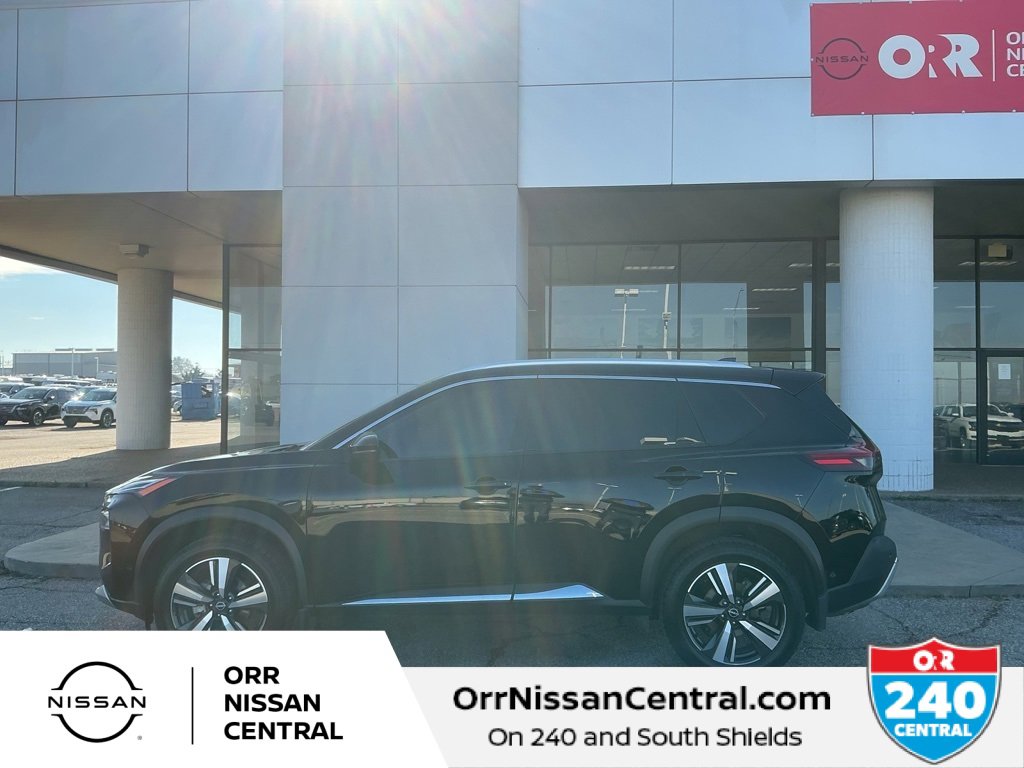 Used 2023 Nissan Rogue Platinum image 8