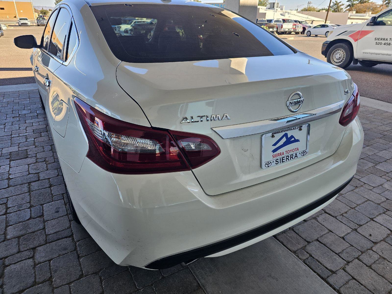 Used 2018 Nissan Altima 2.5 SL w/ 2.5 SL Technology Package image 5