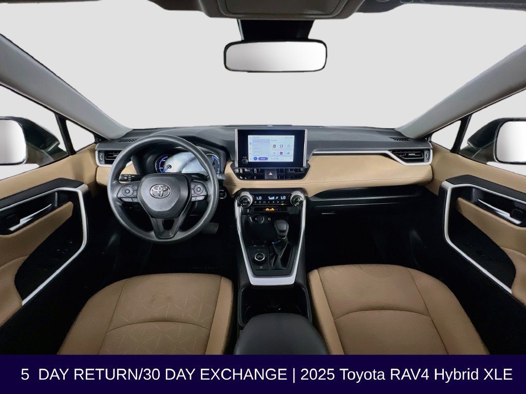 Used 2025 Toyota RAV4 XLE AWD/4WD image 36