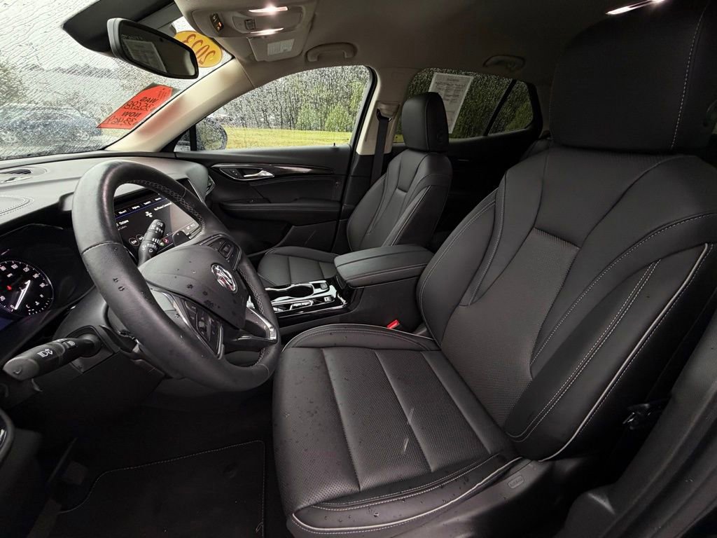 Used 2023 Buick Envision Essence image 11