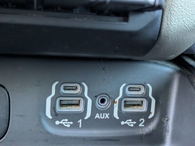 Used 2019 RAM 1500 Laramie image 26