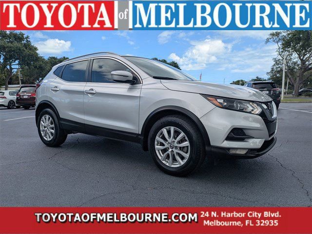 Used 2021 Nissan Rogue Sport SV FWD image 1