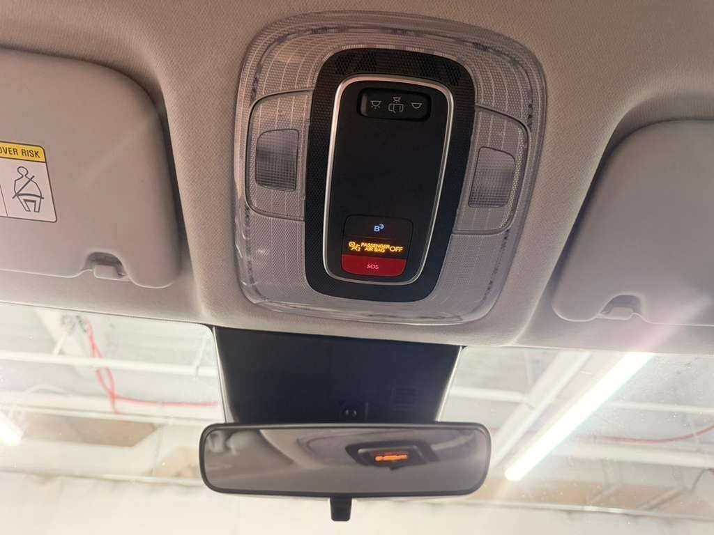 Used 2024 Hyundai Kona SEL FWD image 28
