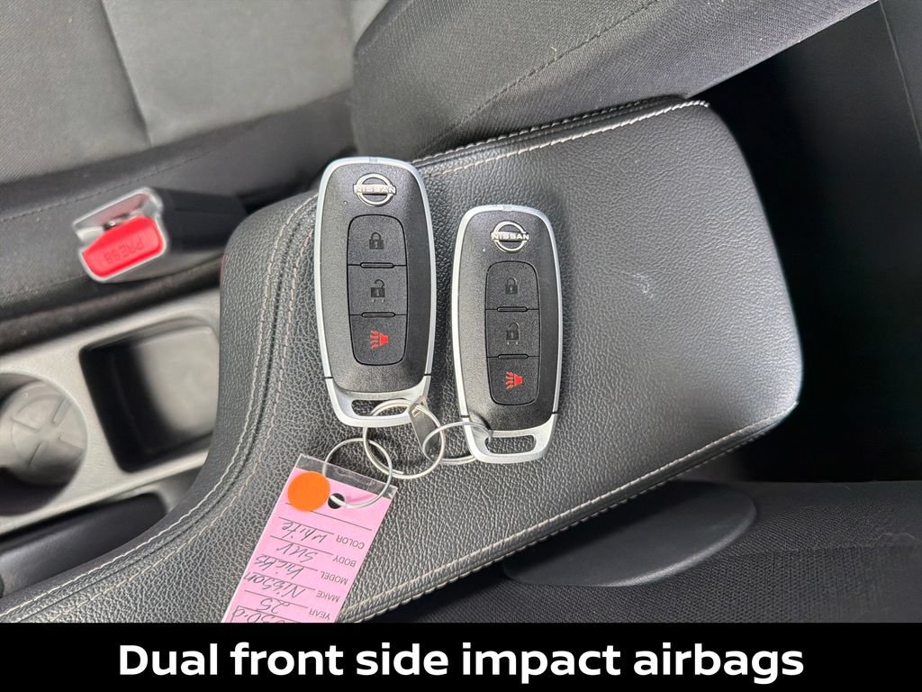 Certified 2025 Nissan Kicks Play S FWD image 32